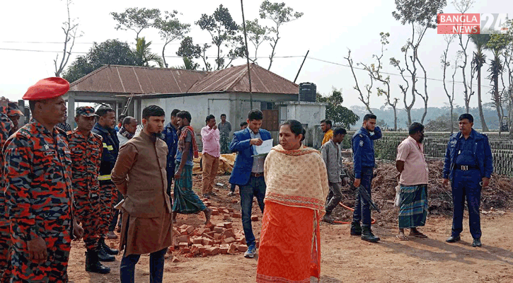 ফরিদগঞ্জে অবৈধ ইটভাটা বন্ধ করল প্রশাসন