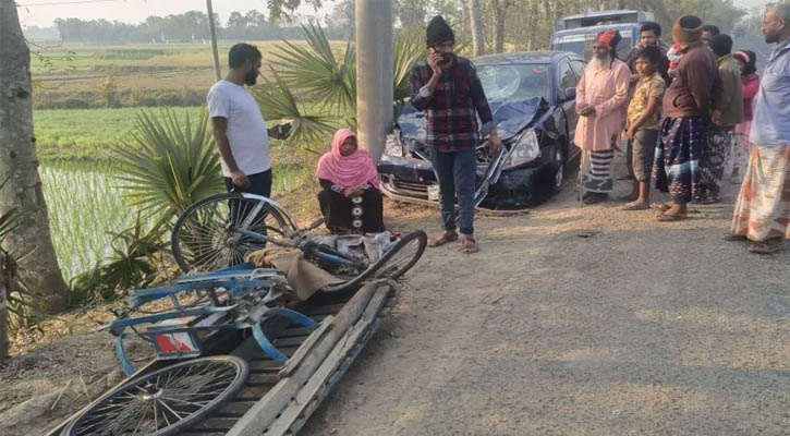 গাছের সঙ্গে ধাক্কা প্রাইভেটকারের, নিহত ১