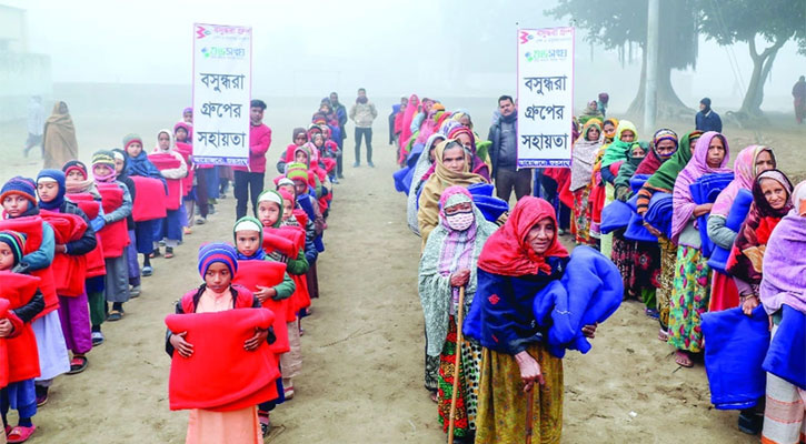 উষ্ণতার পরশে প্রাণ জুড়ানো আনন্দ