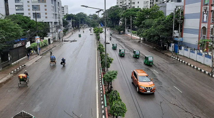 বৃষ্টিতে কমেছে বায়ুদূষণ