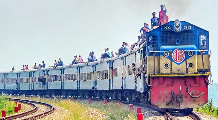 ট্রেনের ১ জুলাইয়ের ফিরতি টিকিট মিলবে বুধবার