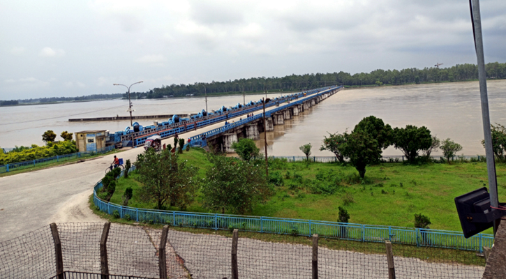 বিপৎসীমায় ওঠানামা করছে তিস্তার পানি, নিম্নাঞ্চল প্লাবিত 