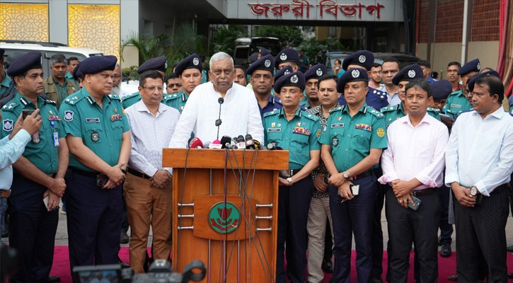 বিএনপি কি আবারও অগ্নিসন্ত্রাসে ফিরে যাচ্ছে, প্রশ্ন স্বরাষ্ট্রমন্ত্রীর