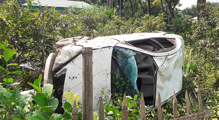 তেঁতুলিয়ায় প্রাইভেটকারের ধাক্কায় এক ব্যক্তির মৃত্যু