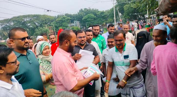 আড়াইহাজারে ডেঙ্গু প্রতিরোধে র‌্যালি-লিফলেট বিতরণ