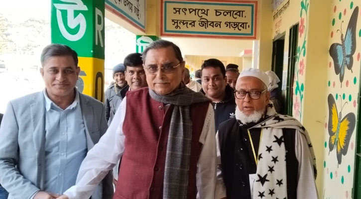 খড়কুটো জ্বালিয়ে বিএনপি-জামায়াত অস্তিত্ব জানান দিচ্ছে: মেনন