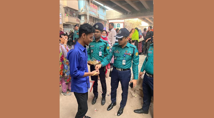 এসএসসি পরীক্ষার্থীদের জন্য তেজগাঁও থানার সাপোর্ট 