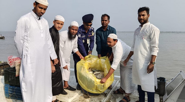 মেঘনার অভয়াশ্রমে অভিযান, অবৈধ জাল-ট্রলার জব্দ