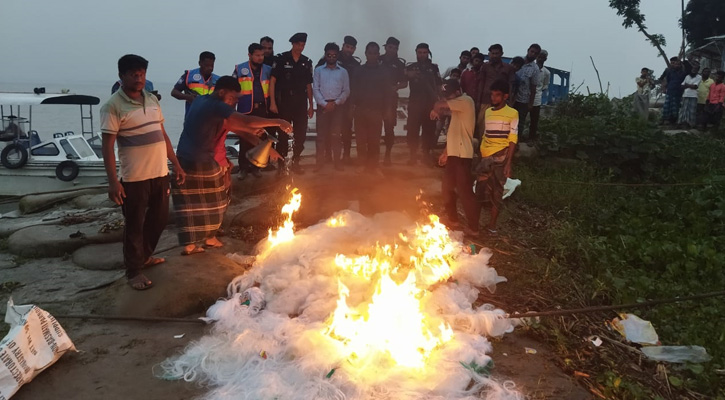 বরিশালে বিপুল পরিমাণ অবৈধ জাল-জাটকা জব্দ