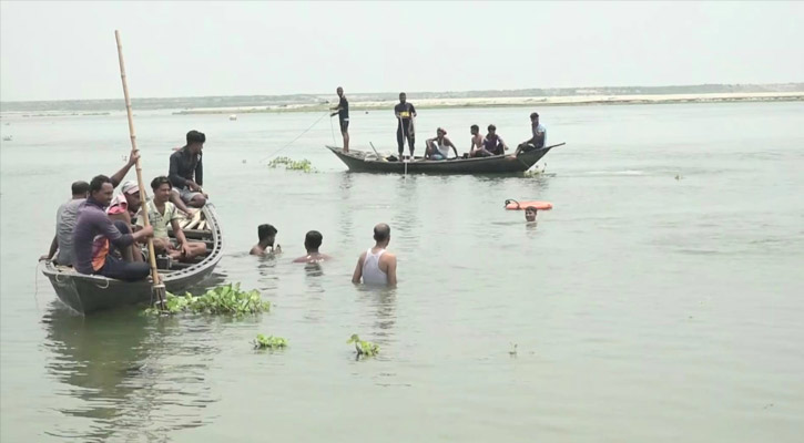 পদ্মায় গোসল করতে নেমে প্রাণ গেল ৩ শিশুর