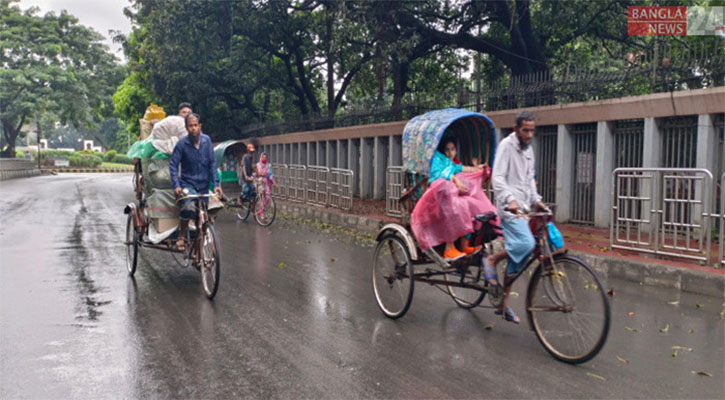 তাপদাহের পর ঢাকায় মেঘলা আকাশ-গুঁড়ি গুঁড়ি বৃষ্টিতে স্বস্তি