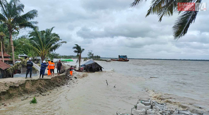 বরগুনায় উপকূলীয় এলাকা প্লাবিত, নদীর পানি বিপৎসীমার ৬৭ সে.মি ওপরে