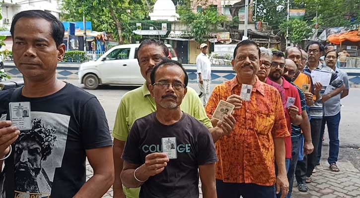 ভারতের নির্বাচনে শুরু হলো  শেষ ধাপের ভোট