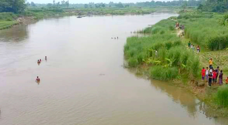 জয়পুরহাটে নদীতে গোসল করতে নেমে নিখোঁজ মাদরাসাছাত্র