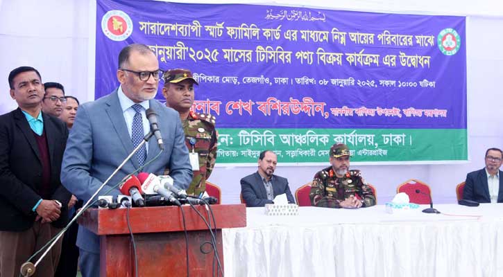 আগামীতে সরকারিভাবে আলু মজুত করা হবে: বাণিজ্য উপদেষ্টা