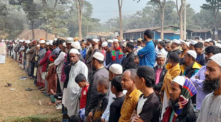 সিলেটে সড়ক দুর্ঘটনায় নিহত ২ কলেজছাত্রের দাফন সম্পন্ন